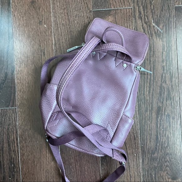 Matt & Nat small purple backpack - Picture 2 of 4